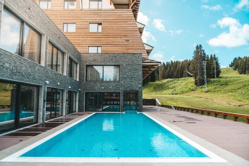 Gorski Hotel & SPA image