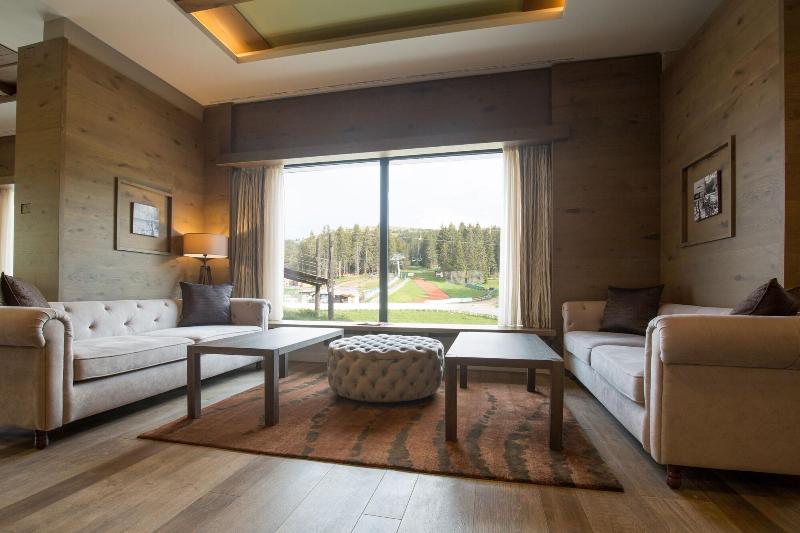 Gorski Hotel & SPA image