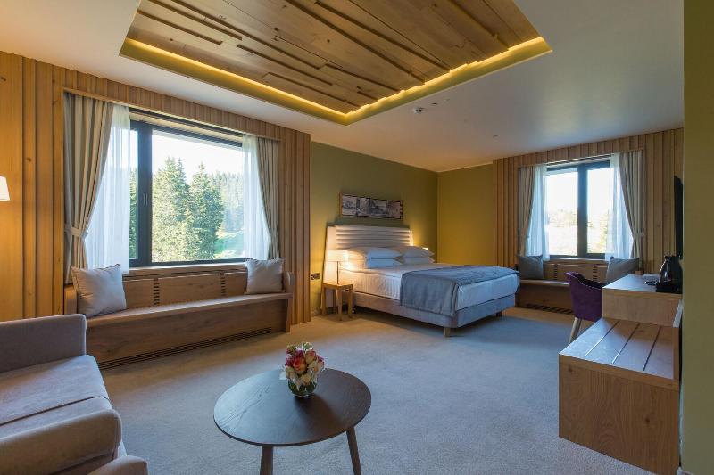 Gorski Hotel & SPA image