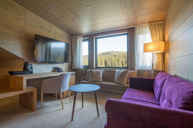 Gorski Hotel & SPA image