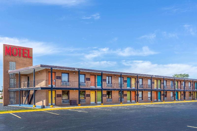 Starved Rock Motor Inn Travelodge By Wyndham image