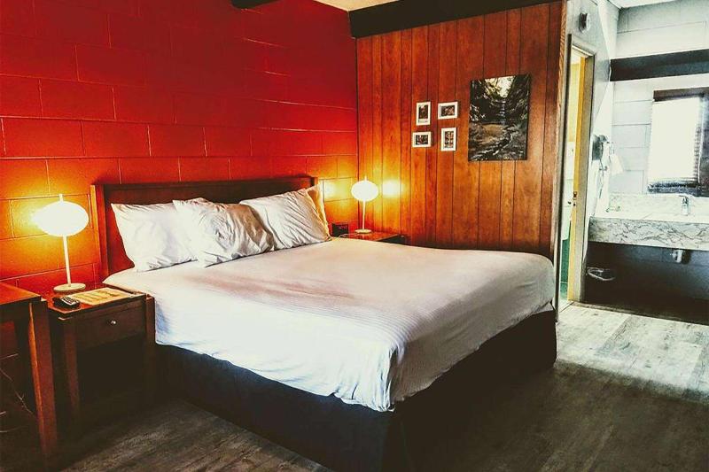 Starved Rock Motor Inn Travelodge By Wyndham image