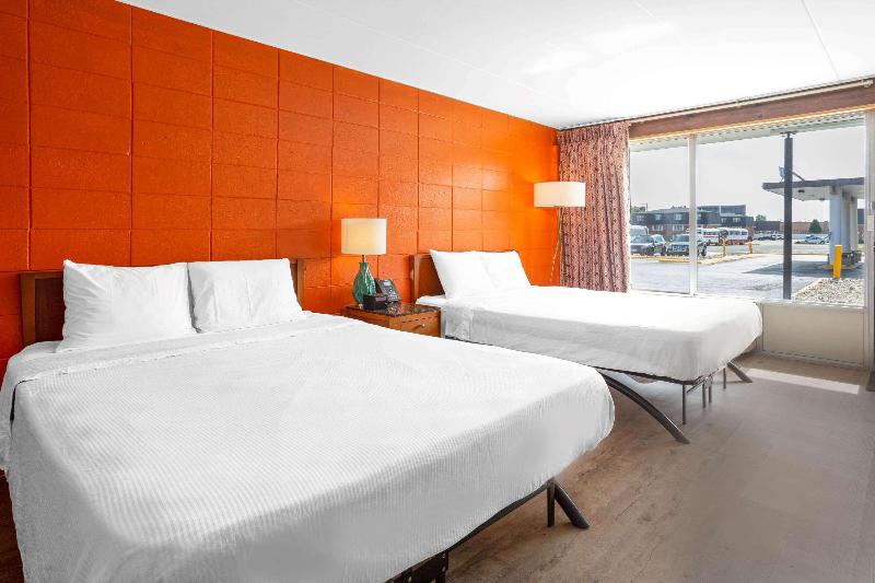 Starved Rock Motor Inn Travelodge By Wyndham image