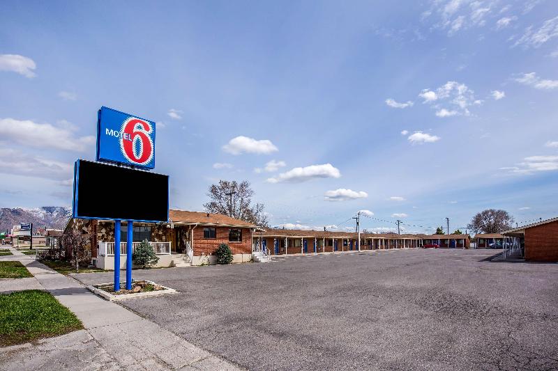 Motel 6 Tremonton image 6