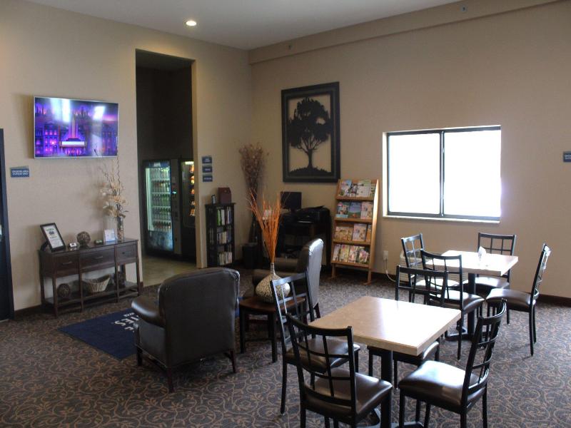 Cobblestone Inn Suites Denison Oak Ridge image
