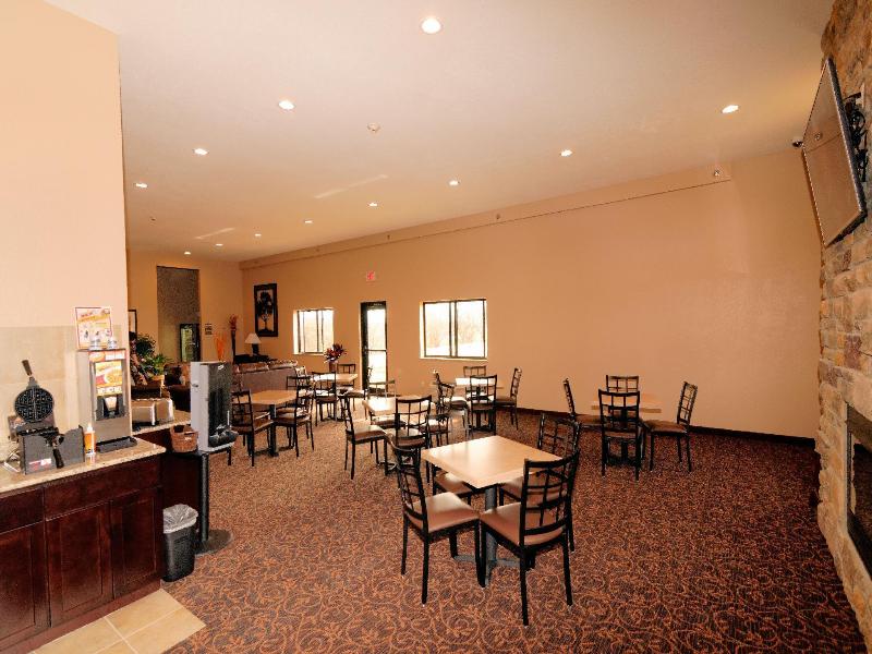 Cobblestone Inn Suites Denison Oak Ridge image