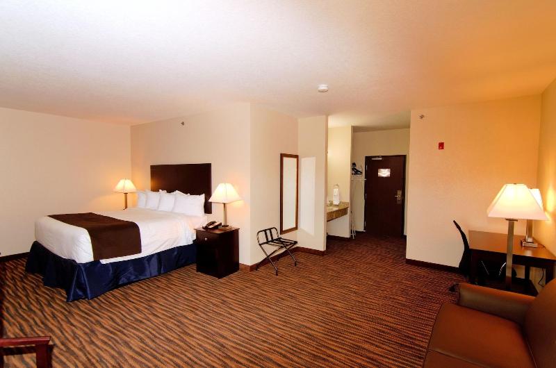 Cobblestone Inn Suites Denison Oak Ridge image