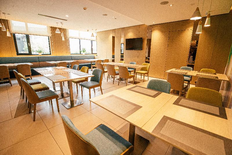 Holiday Inn Express Yingkou Onelong Plaza image 6