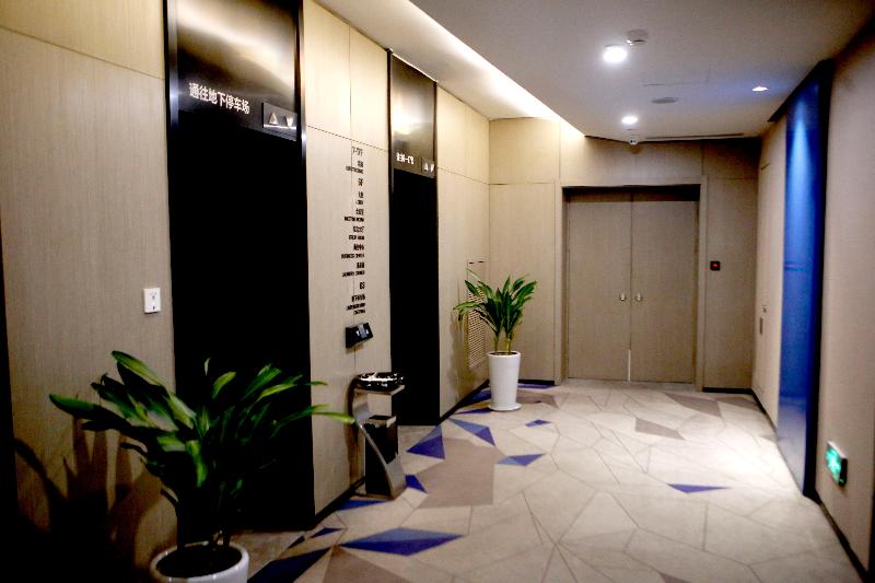 Holiday Inn Express Yingkou Onelong Plaza image