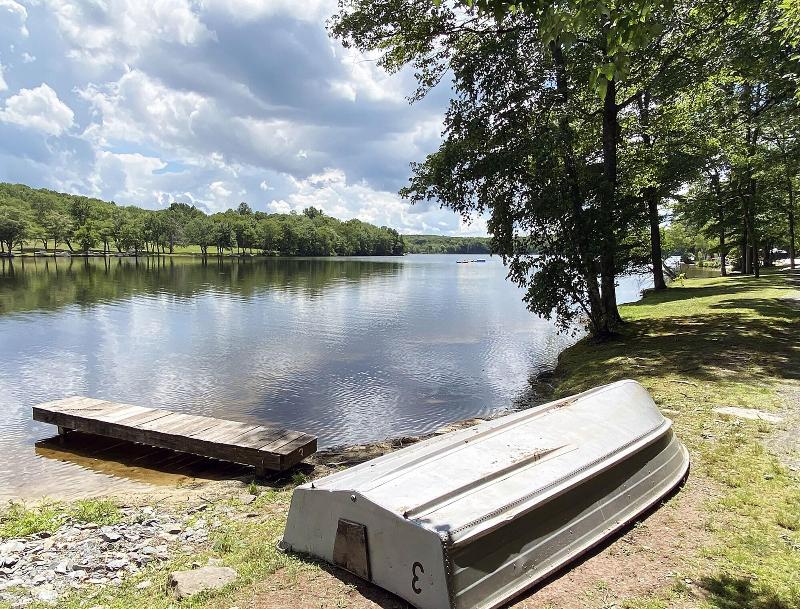 Mountain Springs Lake Resort image
