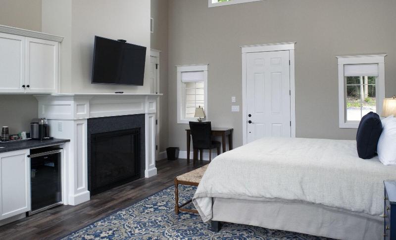 Mountain Springs Lake Resort image