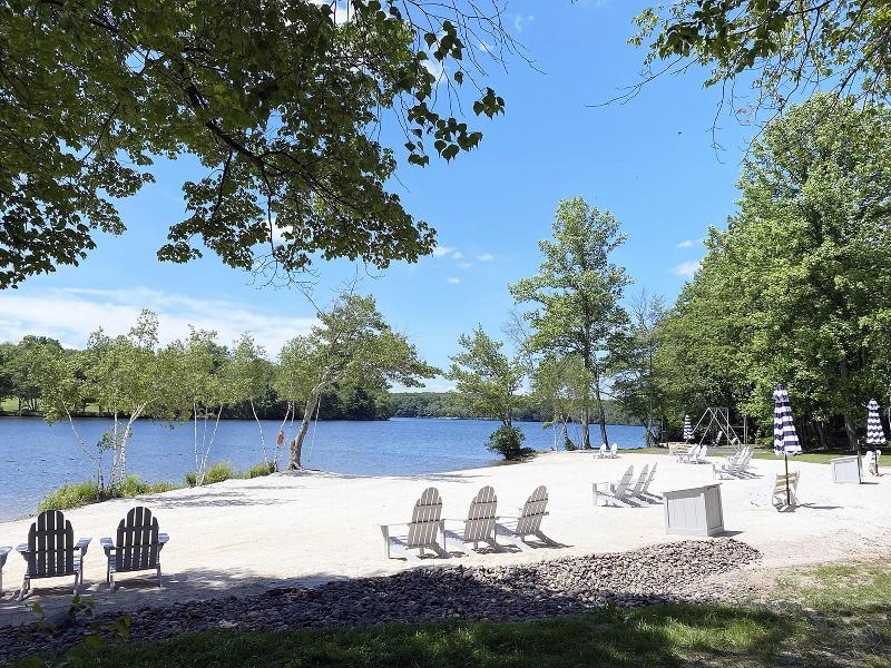 Mountain Springs Lake Resort image