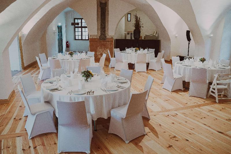 Burghotel Schlaining image