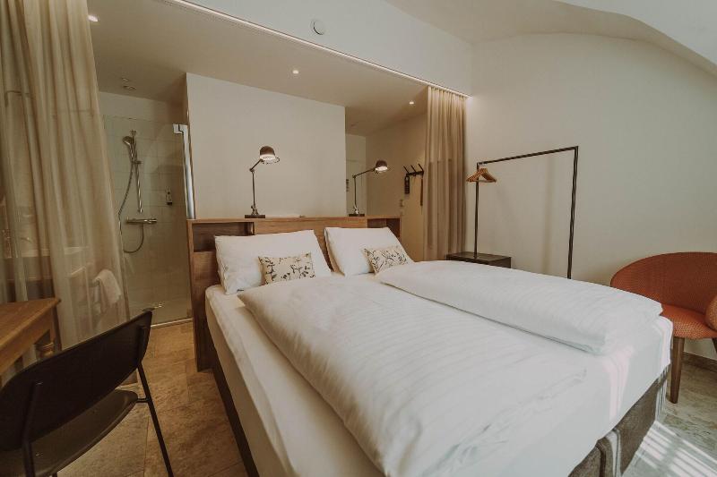 Burghotel Schlaining image