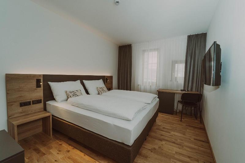 Burghotel Schlaining image