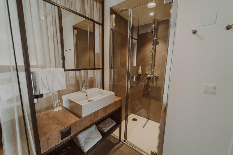 Burghotel Schlaining image