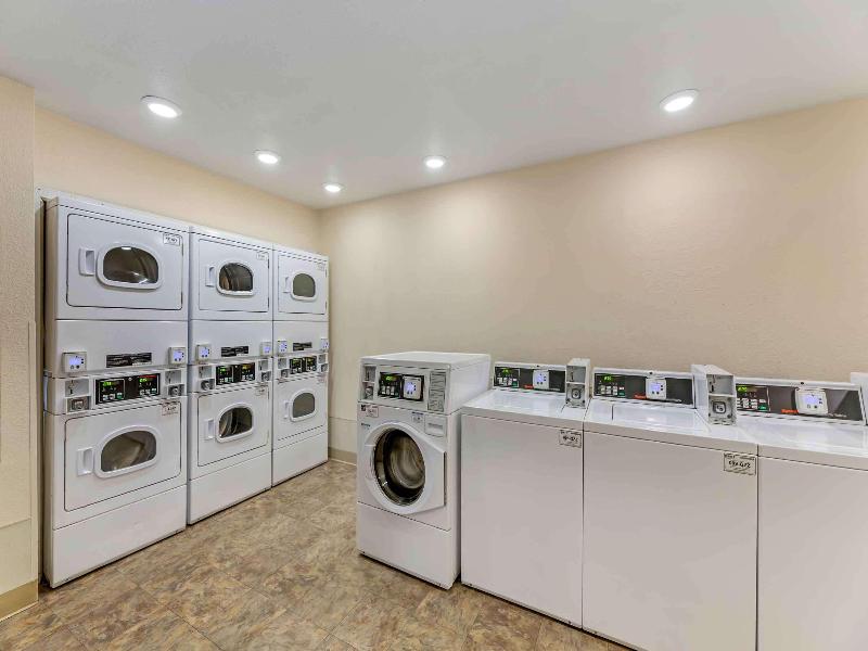 Woodspring Suites Cleveland Mentor image