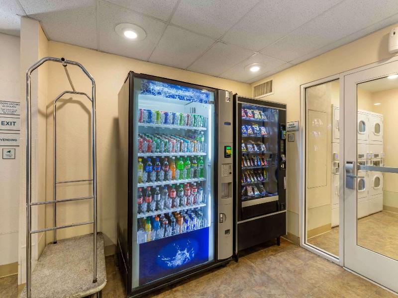 Woodspring Suites Cleveland Mentor image