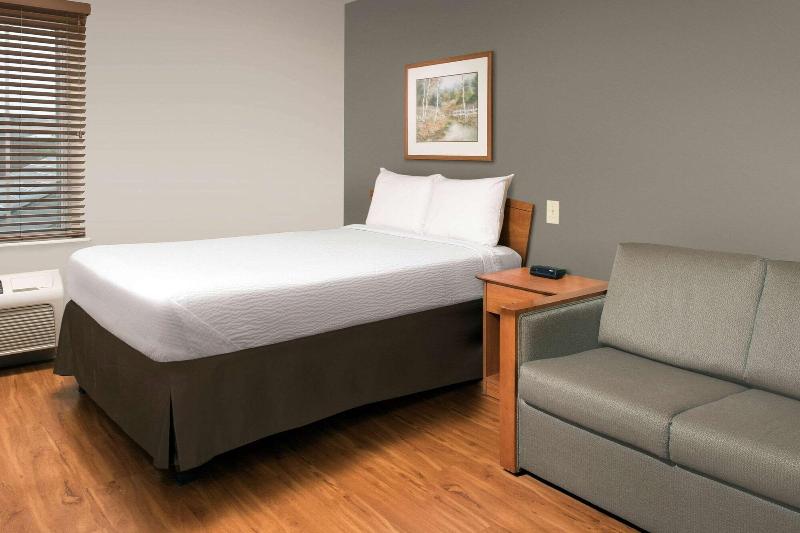 Woodspring Suites Cleveland Mentor image