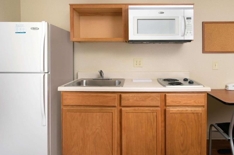 Woodspring Suites Cleveland Mentor image