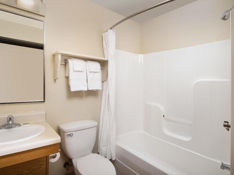Woodspring Suites Cleveland Mentor image