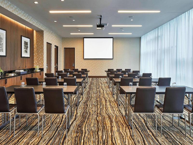 Ac Hotel By Marriott Cleveland Beachwood image
