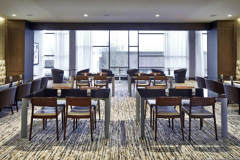 Ac Hotel By Marriott Cleveland Beachwood image