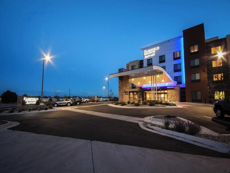 Fairfield Inn Suites By Marriott Denver Northeast