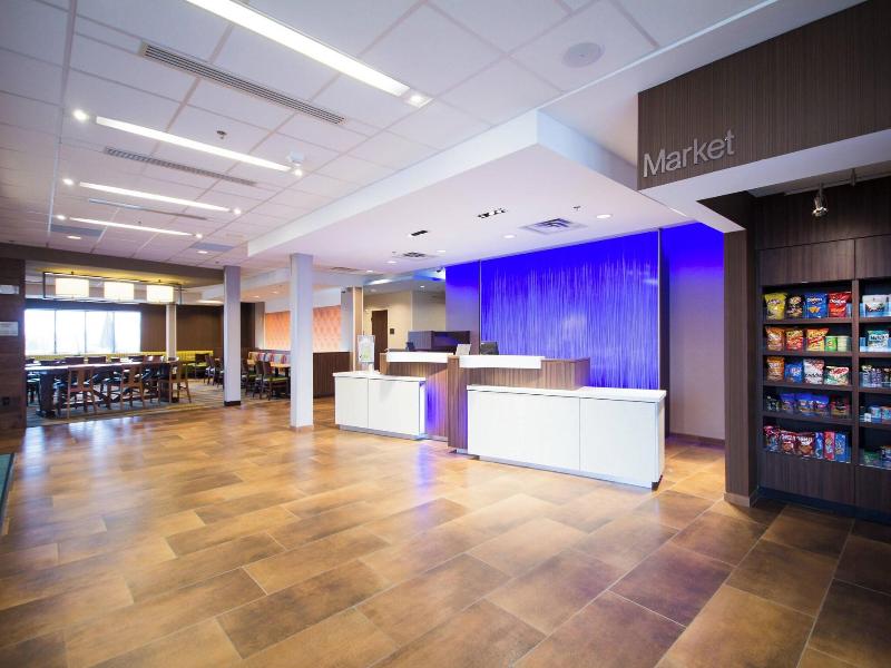 Fairfield Inn Suites By Marriott Denver Northeast