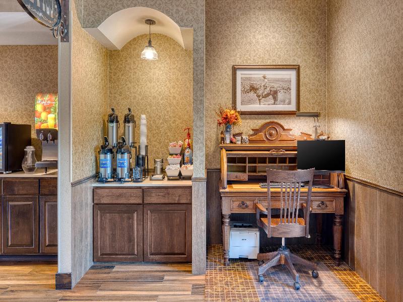 Best Western Bandera Suites & Saloon image