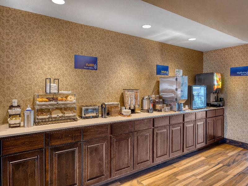 Best Western Bandera Suites & Saloon image