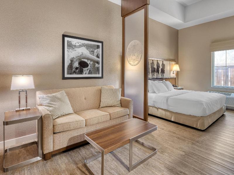 Best Western Bandera Suites & Saloon image