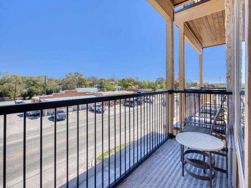 Best Western Bandera Suites & Saloon image