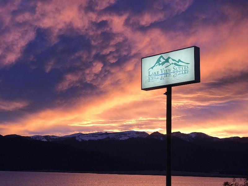 Lake View Suites image