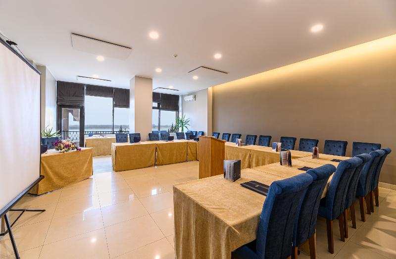 FALEZA HOTEL BY VEGA image