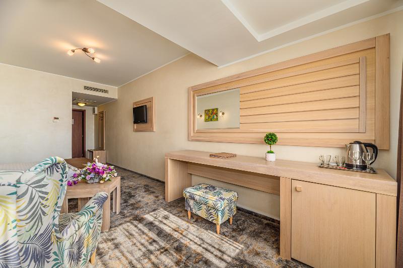 FALEZA HOTEL BY VEGA image