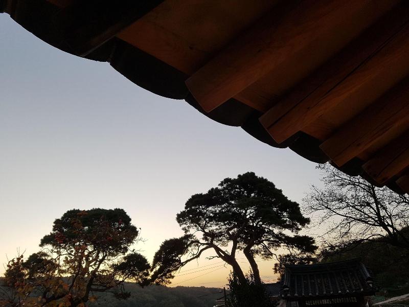 Jukheon Traditional House image