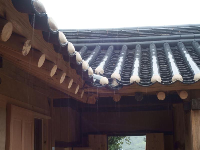 Jukheon Traditional House image