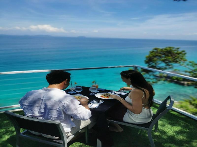 Alunan Resort
