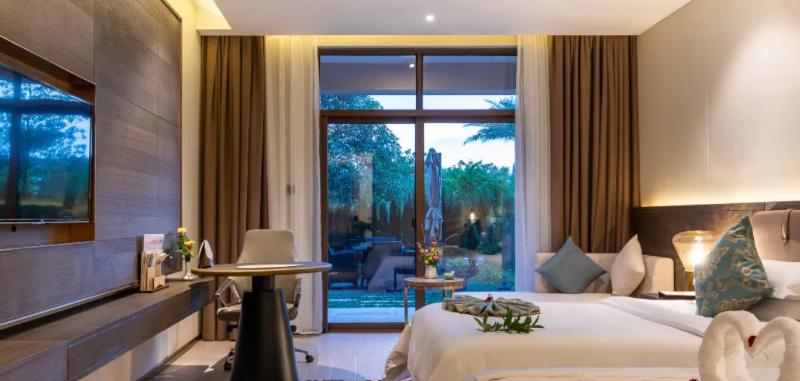 Junlan Jiangshan International Holiday Hotel 5