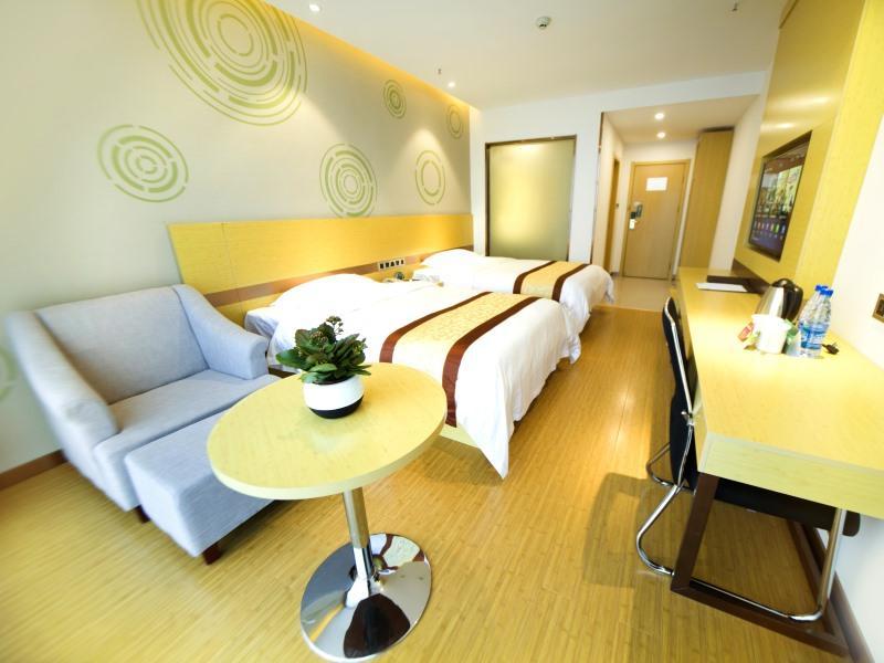 Greentree Inn Huanggang City Wuxue City Kanjiang A image