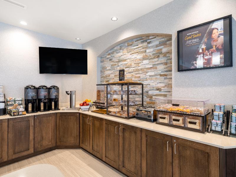 Staybridge Suites Sioux City Southeast image