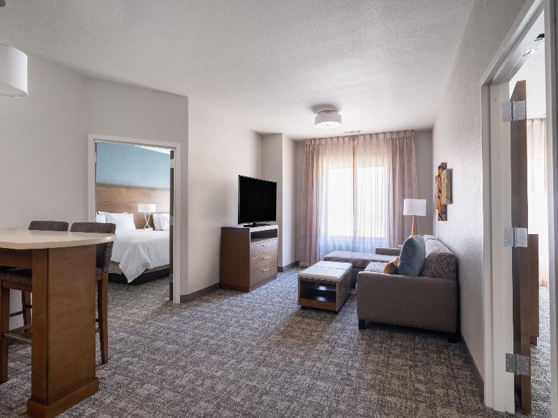 Staybridge Suites Sioux City Southeast image