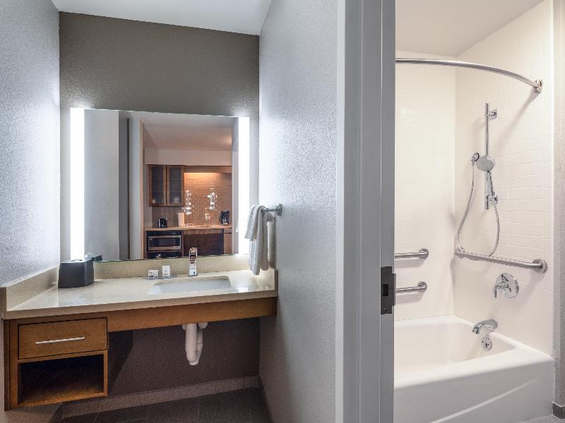 Staybridge Suites Sioux City Southeast image
