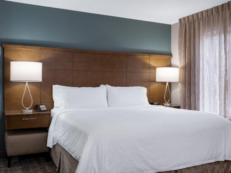 Staybridge Suites Sioux City Southeast image
