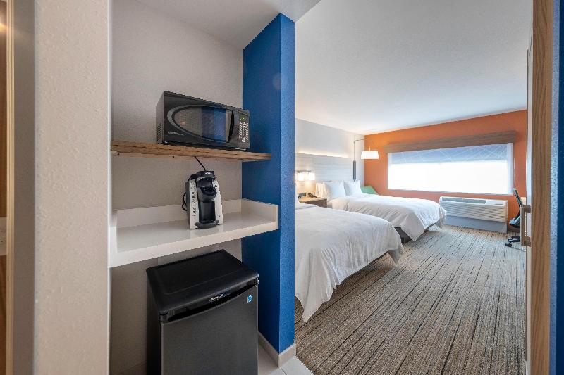 Holiday Inn Express & Suites Staunton By IHG image