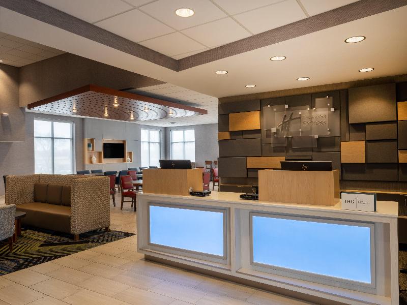 Holiday Inn Express Minneapolis West Plymouth