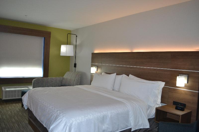 Holiday Inn Express Tallahassee University Central image