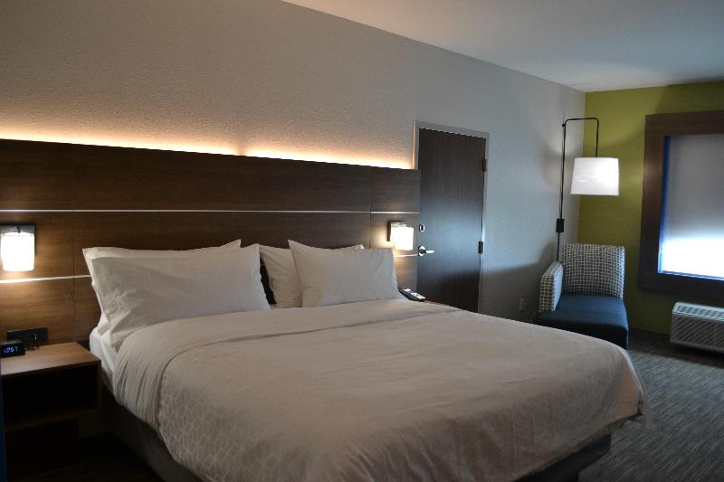 Holiday Inn Express Tallahassee University Central image