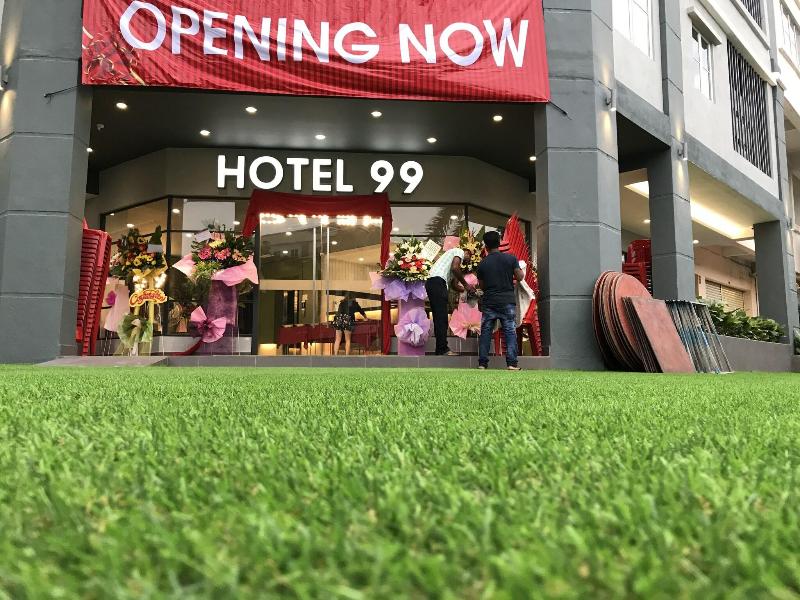 Hotel 99 KOTA KEMUNING image